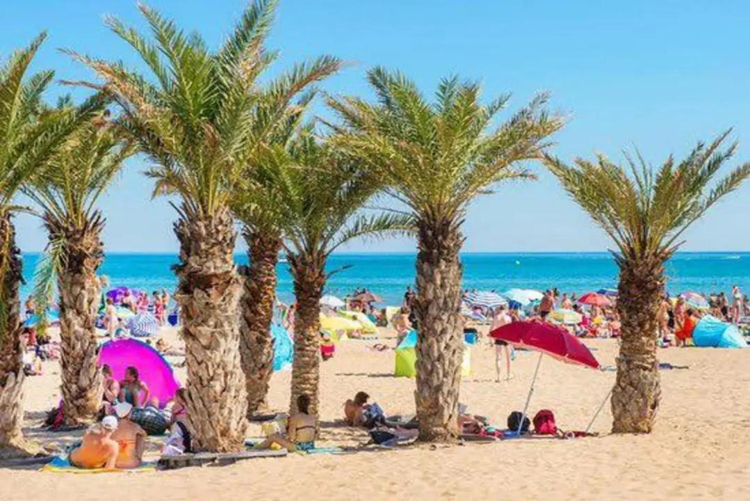Mobilhome Clim Tele La Falaise 4 Etoiles Narbonne Luaran gambar